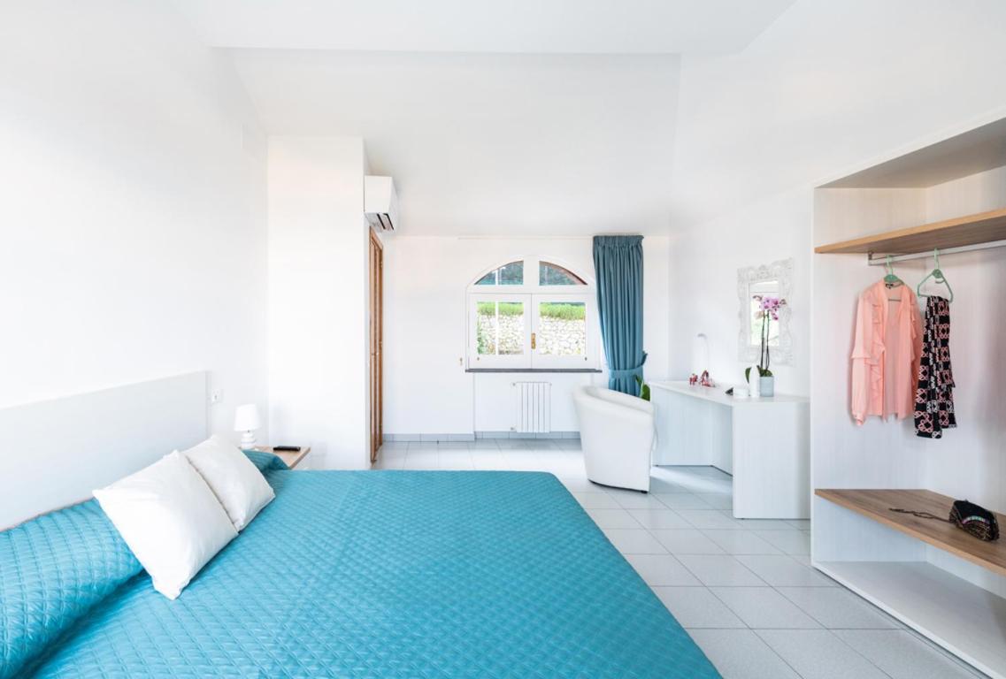 Sorrentovibes - Sea View Rooftop Apartment With Jacuzzi & Garden Kültér fotó
