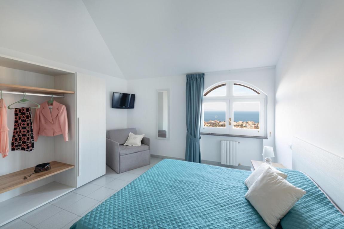 Sorrentovibes - Sea View Rooftop Apartment With Jacuzzi & Garden Kültér fotó