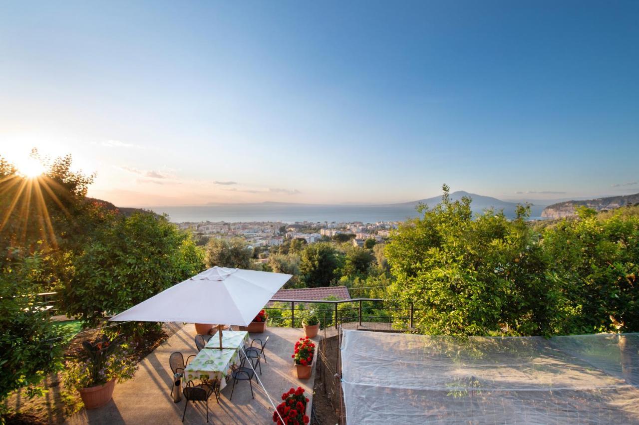 Sorrentovibes - Sea View Rooftop Apartment With Jacuzzi & Garden Kültér fotó